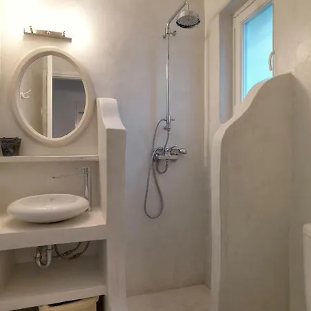 Homes * Σέριφος